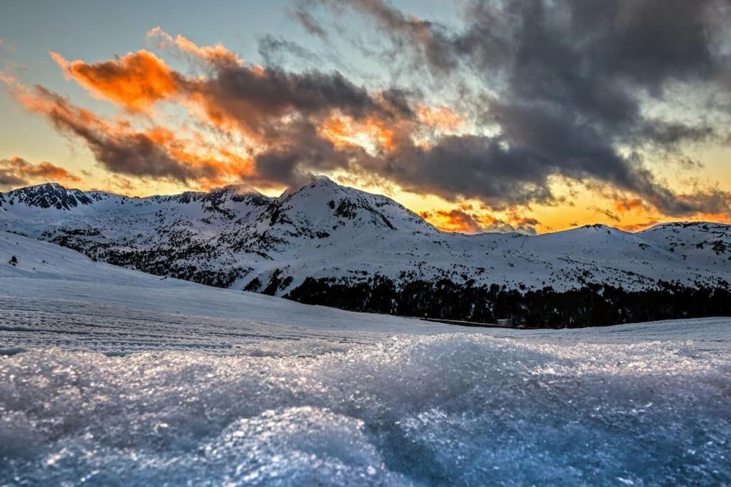 R Valle De Incles-Grandvalira Free Parking Canillo Dış mekan fotoğraf