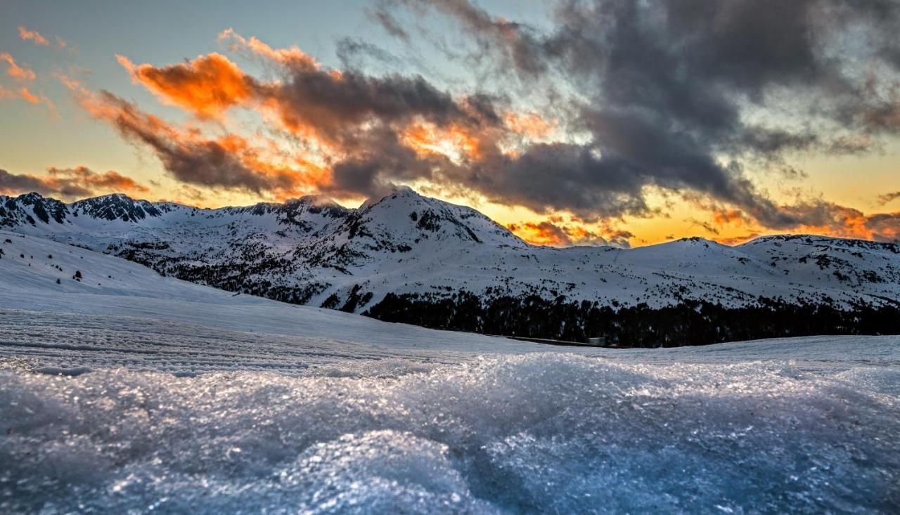 R Valle De Incles-Grandvalira Free Parking Canillo Dış mekan fotoğraf